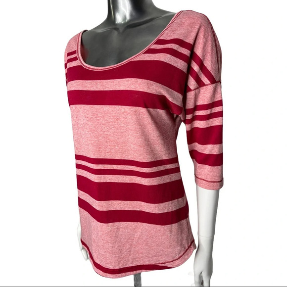 🛍️3/$40 Lole Stripe Poly Linen 3/4 Sleeve Back Detail Top Red Pink Extra Small - Picture 5 of 9